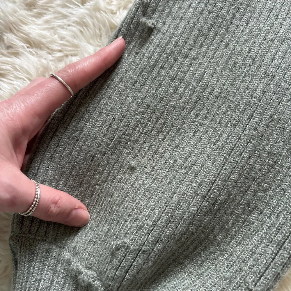 Zara Green Ribbed Women's Sweater - Picture 5 of 8